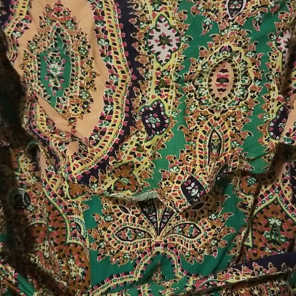 Dress - Picture 3 of 4